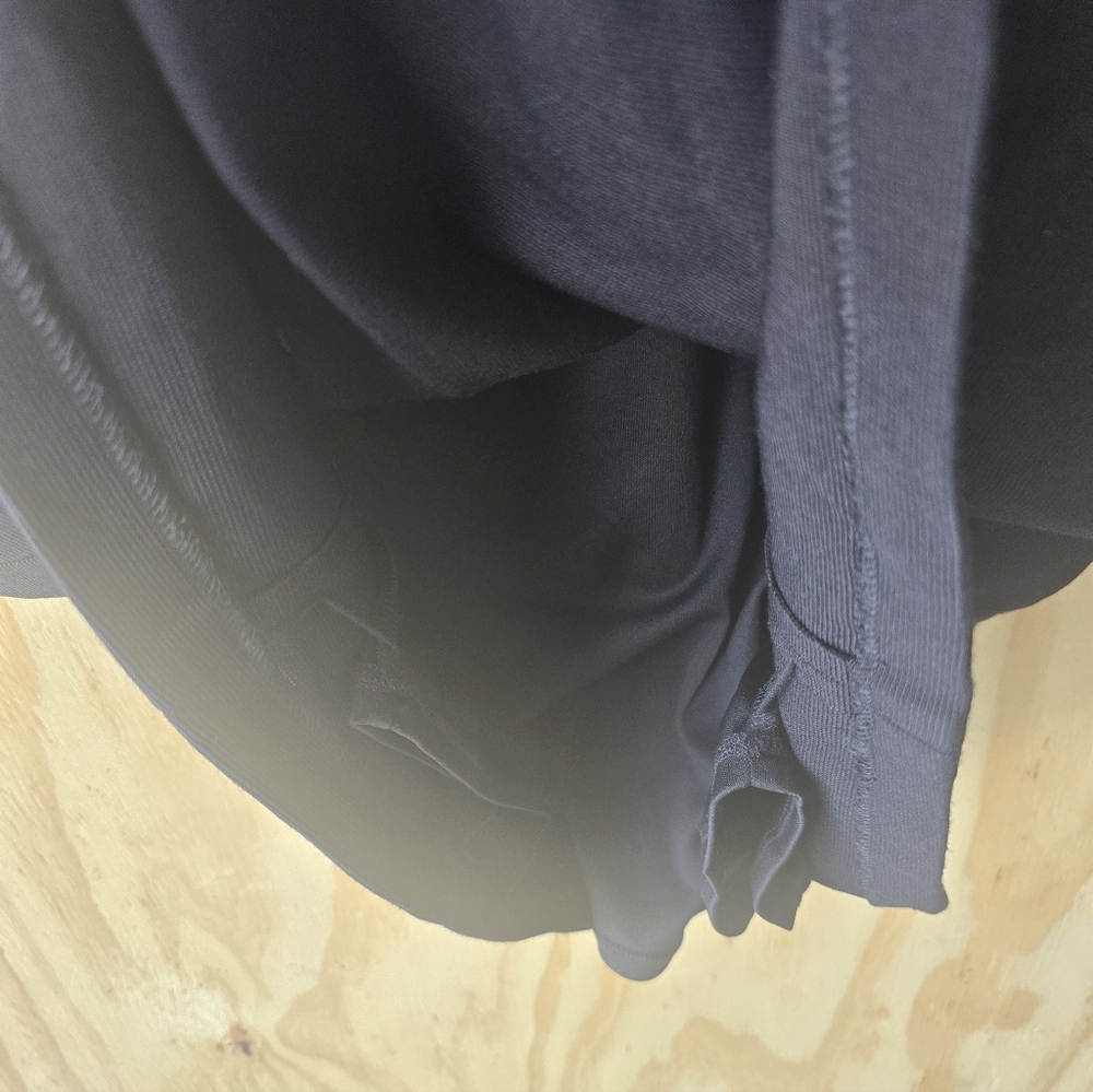 TAHARI Shift Dress Sz 16 Plus Black High Neck Grommets Accents Sleeveless New - Picture 9 of 13